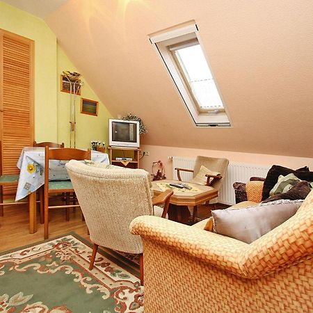 Apartment In Luckaitztal Gossda With Parking Space Εξωτερικό φωτογραφία